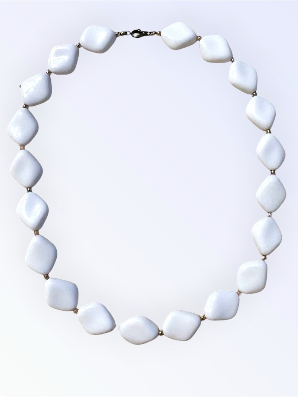 Vintage White Chunky Beaded Necklace